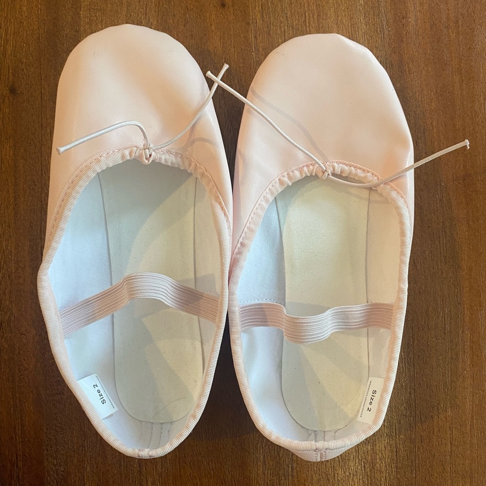 Like new size 2 ballet shoes